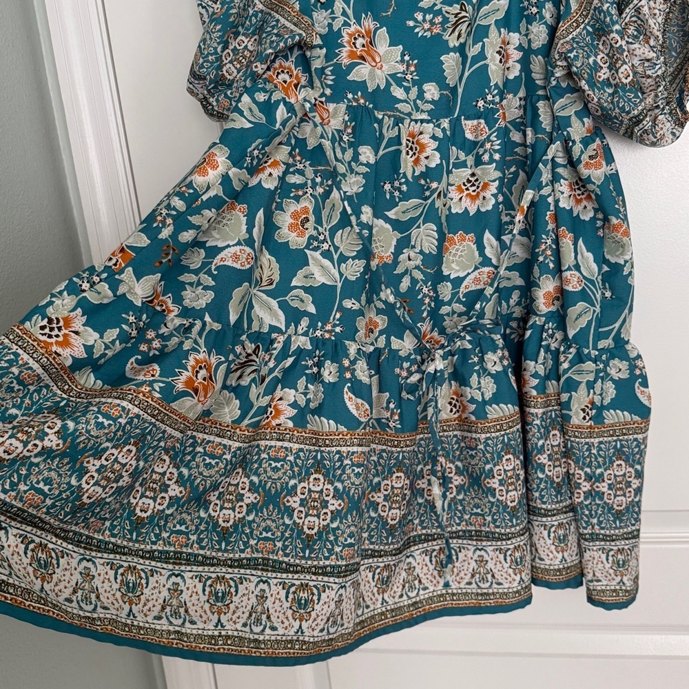 Band of the Free summer mini dress Floral Puff Sleeve Dress Sz Medium Multicolor - Picture 8 of 8